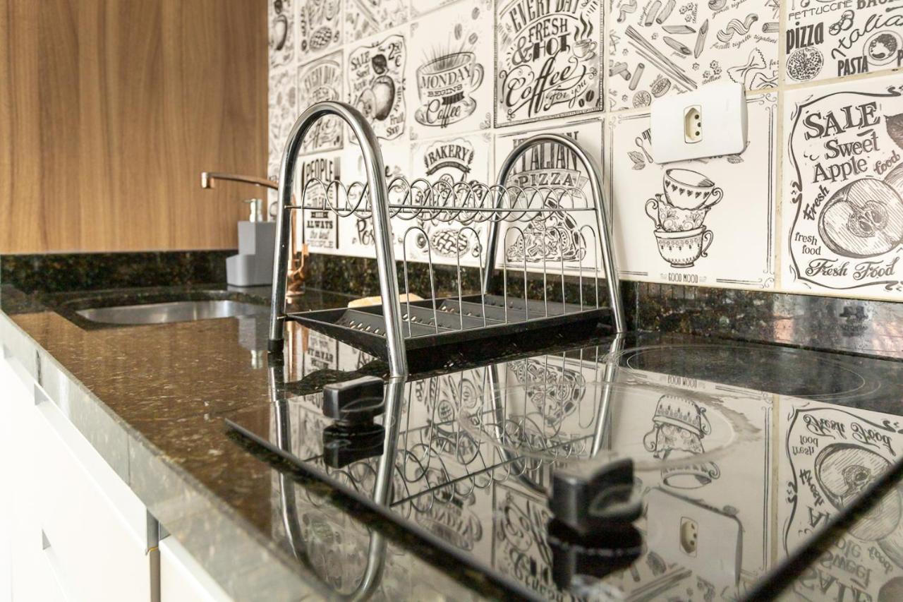 11-Studio Decorado Lindo! Otimo Para Casal!!! Curitiba Kültér fotó